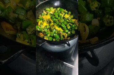 India ka summer special healthy easy dinner food #bollywood #bhindi fry #new recipe#shortvideo