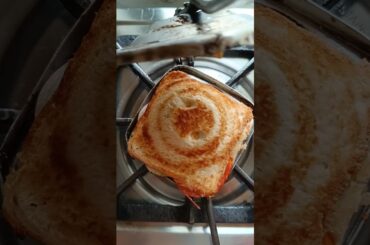 Healthy Veggies Sandwich l Simple & Easy Recipe l #shorts #youtubeshorts  #sandwichrecipe