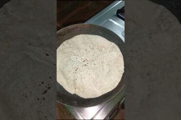 North Karnataka's King Arrived! guess who....? correct answer.. get....? #cooking #food #roti