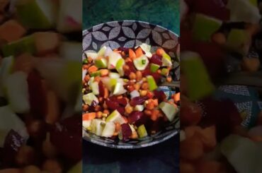 Healthy and tasty salad #healthy #recipe #weightloss#ytshorts #shorts