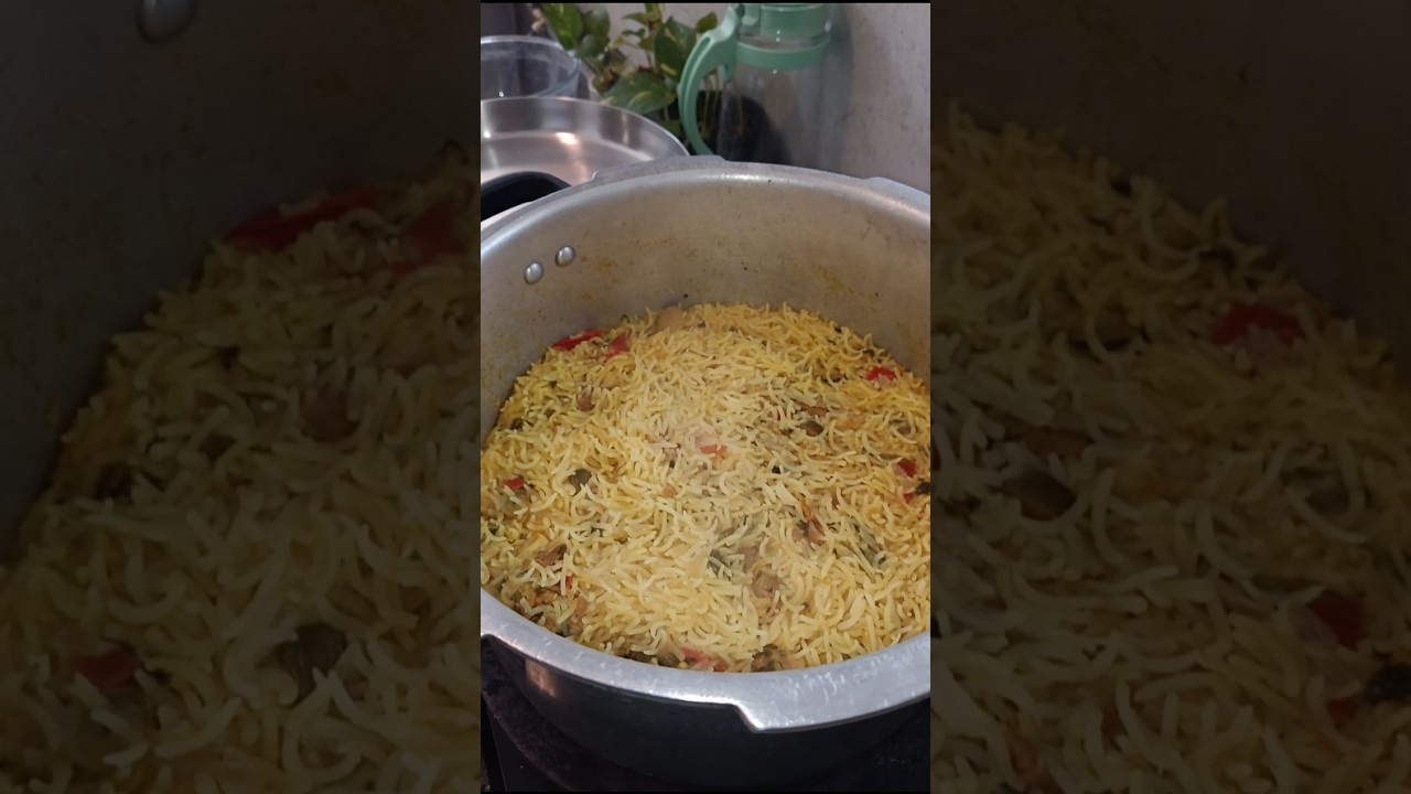 Homemade Dum style Mutton Biriyani #shorts #tamil #foodie #ytshorts #briyani #trending #subscribe Homemade Dum style Mutton Biriyani #shorts #tamil #foodie #ytshorts #briyani #trending #subscribe