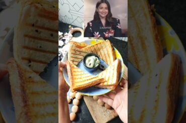 Healthy Sandwich Recipe/ Corn Spanich sandwich #aliabhatt #sandwich #shorts #yt #spicysnap #recipe