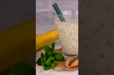 How to make chia banana smoothie # healthy recipes # high protein #smoothie .