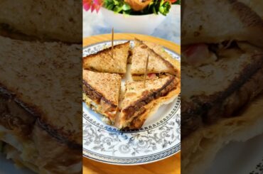 Bread Omlette Recipe | Bread Recipes #shorts #shortsfeed #youtubeshorts #breadrecipes #breadomelette