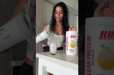 Protein powder for WEIGHT LOSS! #clearprotein #1upnutrition #weightloss