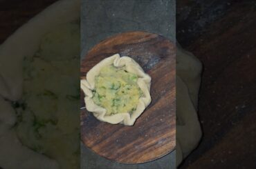 healthy tasty crispy Aalu paratha recipe