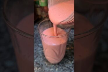 Raspberry & Bannana Smoothie for Weight-loss #weightloss #diet #shorts