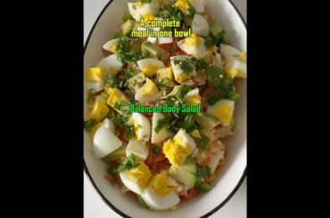 A Complete Meal in one Bowl #healthysalad #healthymeals #ytshorts #healthyrecipe