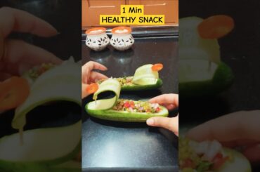 No-Cook Sprout Salad in Cucumber Boat | 1 Min Summer Snack! #shorts #aakankshakirasoi