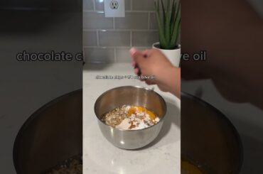 Healthy yummy chocolate chip cookies #snacks #recipe #recipes