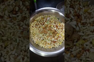 HOW TO MAKE #chatpata JHALMURI IN #homemade #shortsviral #food #jhalmuri #bihari #healthy #recipe