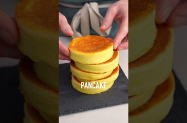 FLUFFY Cinnamon Roll Pancakes