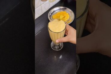 Mango Banana Shake#healthyrecipes #mango banana #summer recipes #shortfeed