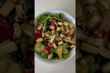 Details on my IG livewellbykimmy #healthymom #lunchideas #healthylunch #postpartum