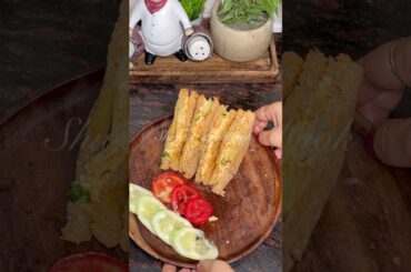 Only for creamy paneer sandwich lovers #shwetazcookbook #sandwich #snacks #paneerrecipe #viralrecipe