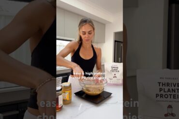 CHOC PEANUT BUTTER RICE CRISPIES | Easy & High Protein, Healthy Dessert Recipe #easyrecipe #sweets