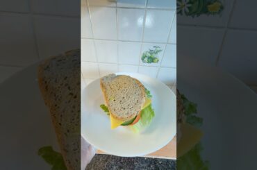 Healthy European Chicken Curry Sandwich Recipe  #food  #youtubeshorts #shorts #trending #recipe