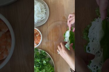 The best technique to Wrap a Vietnamese Spring Roll | MyHealthyDish