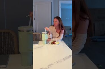 #whatieatinaday #highproteinmeals #wholefoodsnotrules #realisticnutrition #intuitiveeating #healthy