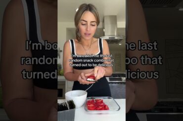 Don’t gatekeep! #snacks #healthyfood #snackideas #foodcombos #postworkout
