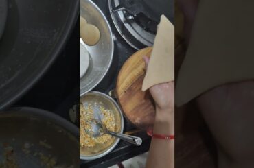 cheese, paneer veg Paratha #paratha #cheese#paneer #handmadebymadhu#food#shorts @Myhobbycorner-js