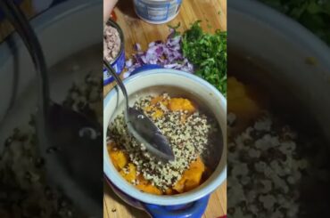 Healthy Mediterranean Salad with quinoa #recipe #lowcal #healthy