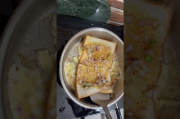 Street style Bread omelette #subscribe#viralvideo#shortvideo#recipe#healthy#asmr@SagarsKitchen