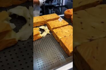 #burgerfi #food #cake #breadrecipes #chineseburger #breadbaking #kgf #virelshort #shorts #shortvideo