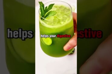 Drink This Pineapple & Cucumber Smoothie for Glowing Skin + Better Digestion