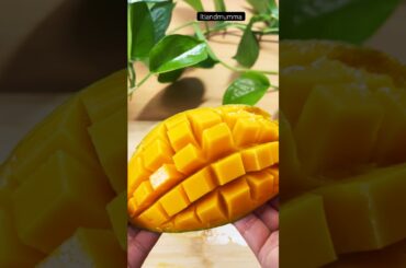 Mango Mastani #shorts #recipe #food #dessert #trending #viralshorts #itiandmumma#mango #shake