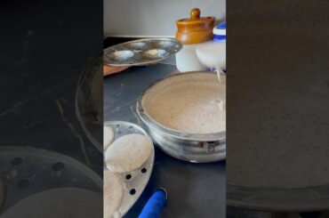 Semma soft ah Ragi Idly recipe/ Healthy Breakfast recipe/ Ragi dosa and idly recipe#ragidly#ragi