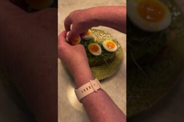 HEALTHY DOESN'T MEAN BORING | Avocado Toast #healthy #foodie #wellness #summer