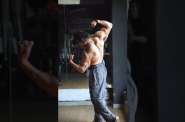 Breakfast Macros :-Protein - Approx 48 gmCarbohydrates-98 gmFats - 20gmRUBFibres - 13 gm #gym #fit