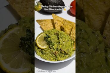Guacamole #guacamole #avacado #shorts #shortsvideo #healthy #food #healthyrecipes #quickrecipe