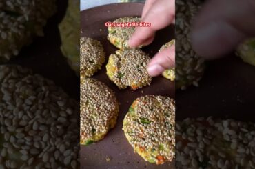 Oats vegetable bites #shorts #shortsfeed #viralvideo #recipe #healthy #youtubeshorts #kidslunchbox