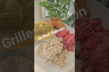 Grilled salmon with lentil rice #salmon #healthy #lentils #salad #spendtimewithfood#sweden