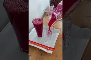 Powerful Detox Juice for Glowing Skin & Weight Loss | Beetroot, Carrot & Lemon Juice Recipe