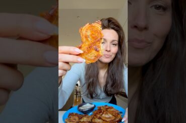 I lose weight eating these Crispy 2 Ingredient Onion Ring Chips #lowcarb #shorts