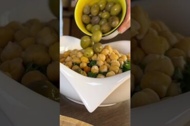 Chickpea Salad  #saladrecipes #recipe #vegetable #foodsalad #healthsalad #saladideas #healthy #food