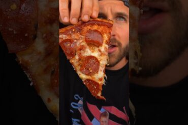 Low Calorie Pepperoni Pizza with 59g Protein?! Only 649 Calories for the Whole 12-Inch Pie