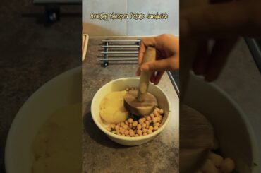 #easy#healthy#chickpeas #sandwich #vegan #highprotein #quick#plantbased #trending #viralrecipe #new