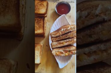 Veg Sandwich.#yummy#vegsandwich#sandwich#breadpizza#pizza#yt#shorts#healthy#healthylifestyle#viral