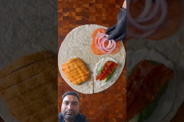 Chikan sandwich#food #trendingshorts#instagram #streetfood #@zachchoi#itsguruvlog