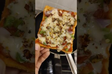 Bread Pizza recipe | Quick and easy Bread Pizza | No Oven | Tawa Pizza #ytshorts#shorts#trending