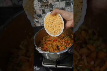 Lose 10 kg easily #oats moong dal khichdi recipe for fast weight loss#taste with healthy twist