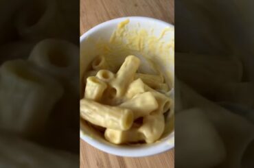 Microwave Mac and Cheese in a Mug #shorts