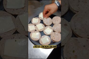 #chicken #nonveg #streetfood #delhi #food #recipeshorts #recipes #fyp #healthy #shortsfeed #shorts