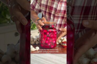 Sirke wala pyaaj #onion #sidedish #sirke #pickle #recipe #traditional #youtubeshorts #omkarpawar