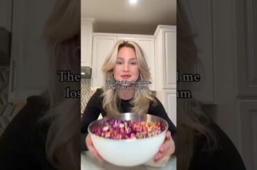 Made this salad recipe on repeat while losing 55 pounds postpartum! #healthyrecipes #weightloss