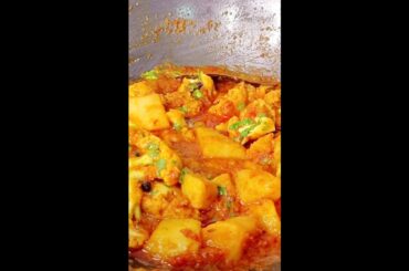 Gobhi Aloo ki Sabji Short Video | Aalu Gobhi Subzi shorts #shortvideo #shorts #ytshorts #gobhisabji